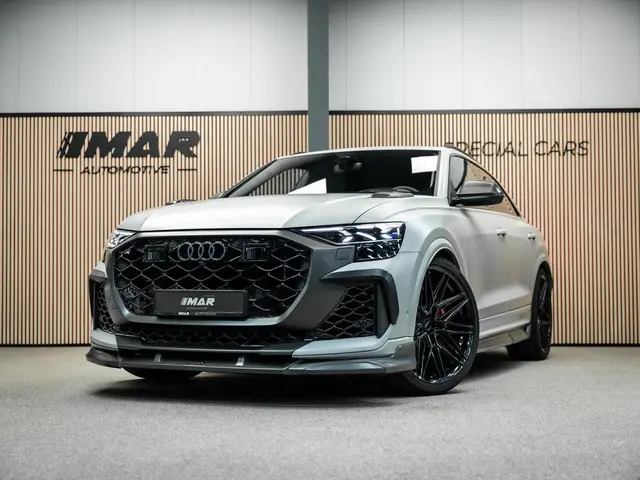 Audi RSQ8