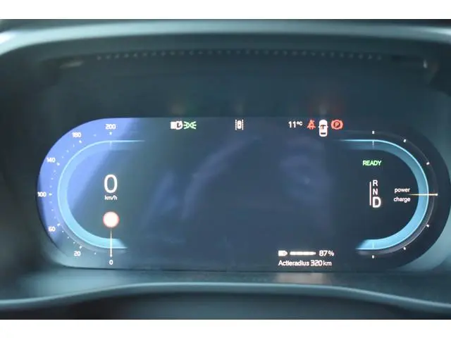 Volvo EX40