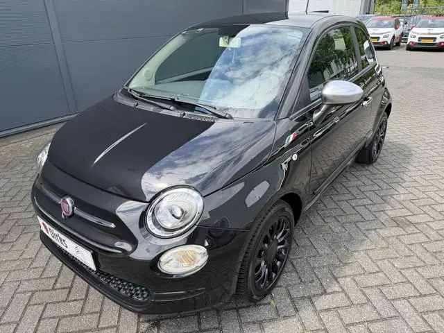 Fiat 500 0.9 TwinAir Turbo Black Edition (Navigatie - Apple Carplay - Airco - 15" Black incl 4S - DA...