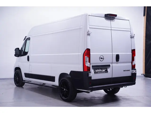 Opel Movano 2.2D 140 pk L2H2 White&Black Edition Navi 18" LMV, Bullbar + Sidebars Zwart, Camera, App...