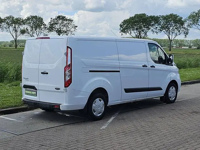 FORD TRANSIT CUSTOM 2.0 l2h1 navi airco