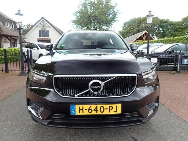 Volvo XC40 1.5 T3 / INKLAPBARE TREKHAAK / CRUISE / BLUETOOTH