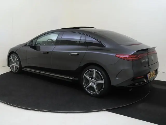 Mercedes-Benz EQE 300 Sport Edition 89 kWh / Memory-Stoelen / Panaromadak / 360Graden-Camera / Night...