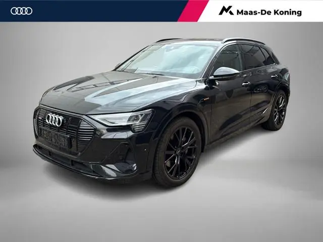 Audi e-tron 55 408pk Quattro S edition 95 kWh · SOH 98,3% · Camera · Luchtvering · Navigatie · Head-...
