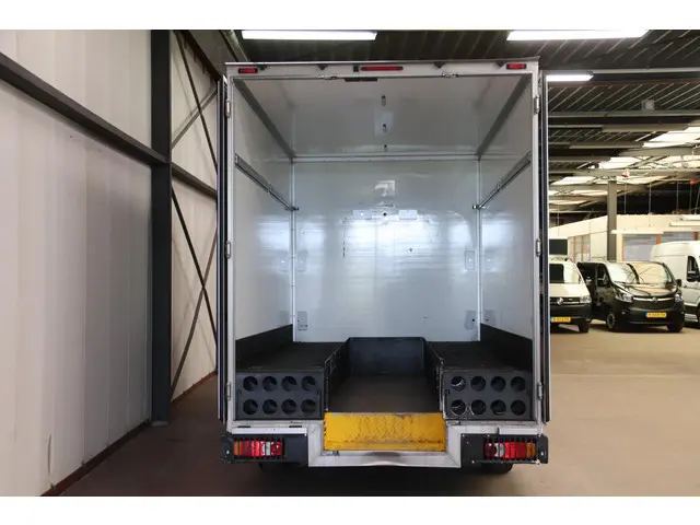 Renault Master 170PK AUTOMAAT PAARDENWAGEN LOWLINER VERKOOPWAGEN