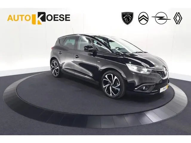 Renault Scénic TCe 140 EDC Limited | Camera | Stoelverwarming | Navigatie | Apple Carplay