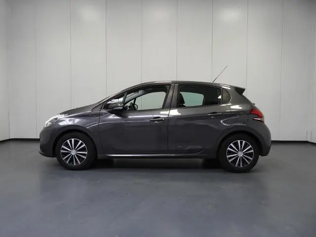 Peugeot 208 1.2 PureTech Blue Lion NAVI/AIRCO/CRUISE/PDC!