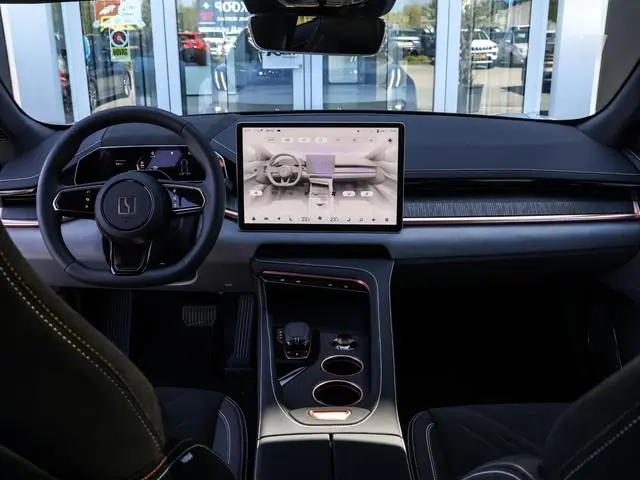 Zeekr 001 RWD Long Range 100 kWh Electric Blue | 620km | 200kw snelladen | Pano | Stoel-Stuurverwarm...