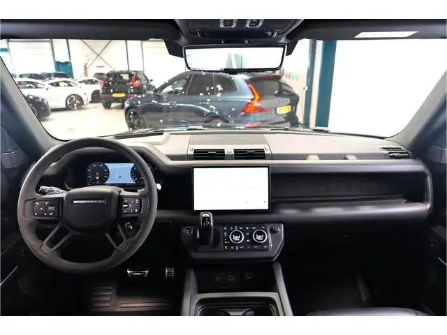 Land Rover Defender 5.0 P525 110 V8 GRIJS KENTEKEN!! PANORAMADAK + MERIDIAN SURROUND + MATRIX LED +...