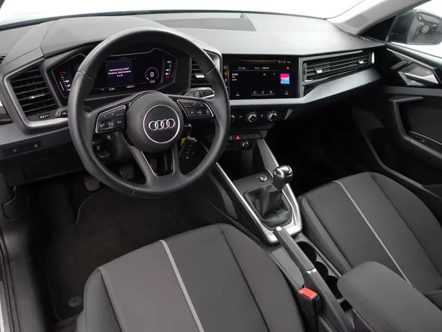 Audi A1 Sportback 25 TFSI epic- NAP 9dkm, Carplay, Android Auto, Privacy Glass, Virtual Cockpit, Rij...
