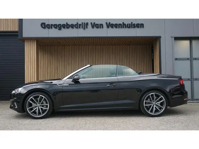 Audi A5 Cabriolet 2.0 TFSI 252pk Quattro HUD 360-View Trekhaak Leder/Alcantara 19inch LM Keyless Nek...