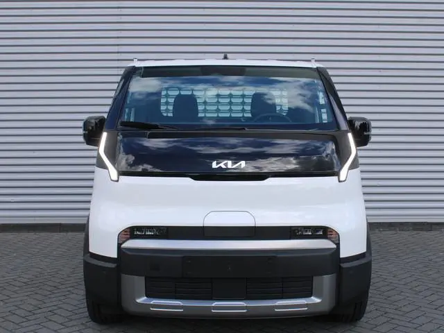 Kia PV5 Essential 51.5 kWh Kipper | Nu in de showroom! |