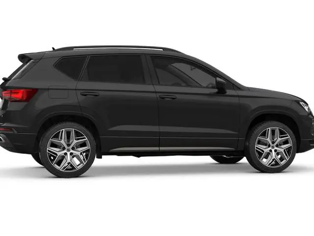 SEAT Ateca 1.5 TSI FR Business Intense | Safe And Driving Pack XL | Velgen: 'Exclusive Cosmo Grey',...