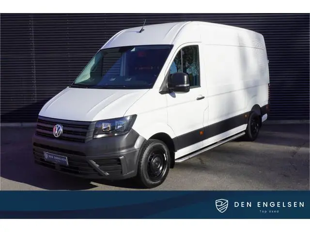 Volkswagen Crafter 140pk L3H3/L2H2 Trekhaak Cruise control Airco 3-zits Camera Apple Carplay