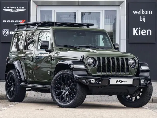Jeep Wrangler Unlimited 4xe 380 Brute | To Tone | All season | ACC | Groot navi | Roofrack | 22" |
