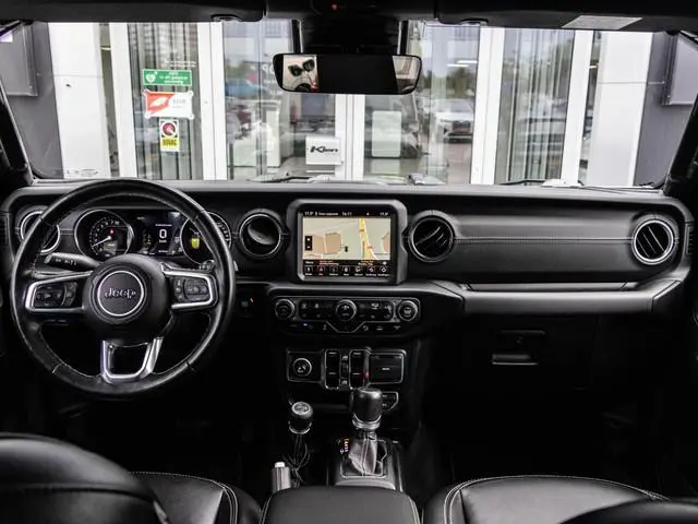 Jeep Wrangler Unlimited 4xe 380 Brute | To Tone | All season | ACC | Groot navi | Roofrack | 22" |