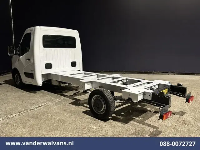Renault Master 2.3 dCi 146pk  Chassis Cabine Euro6 Airco | Navigatie | LED | Cruisecontrol Bijrijder...