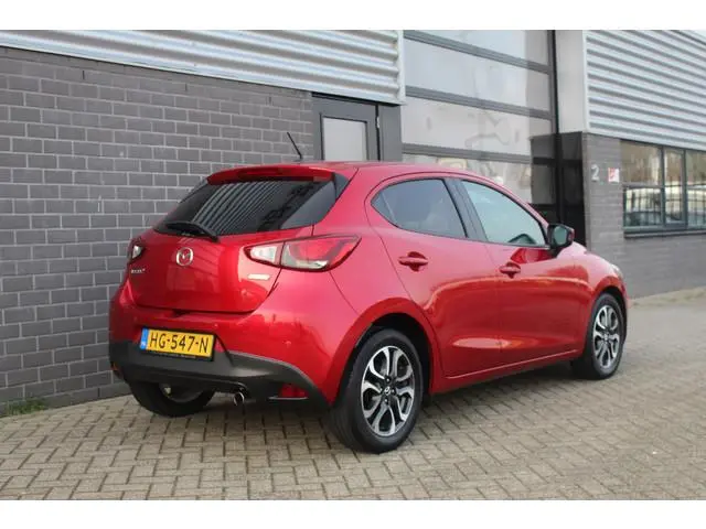 Mazda 2
