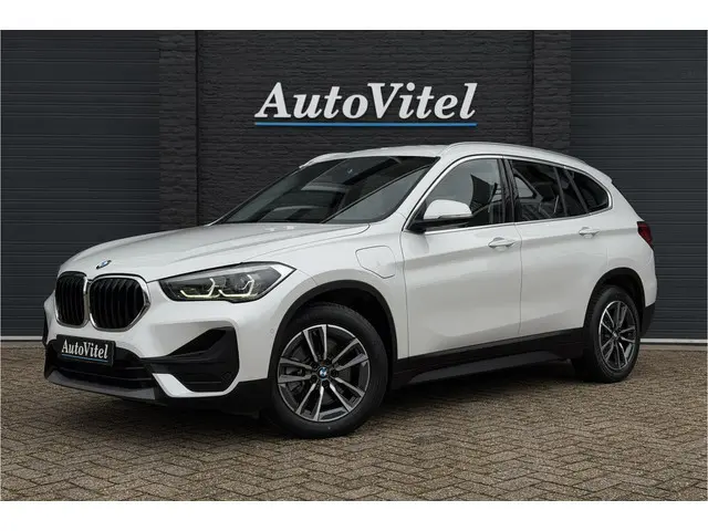 BMW X1 xDrive25e | LED | PDC V + A | Elektrische Klep | 15 x op voorraad