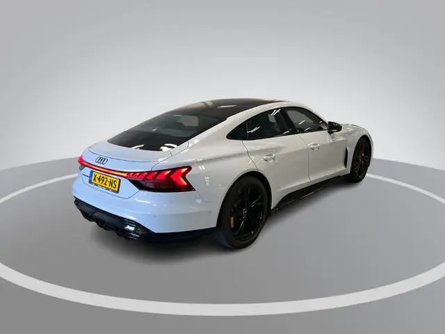 Audi e-tron GT