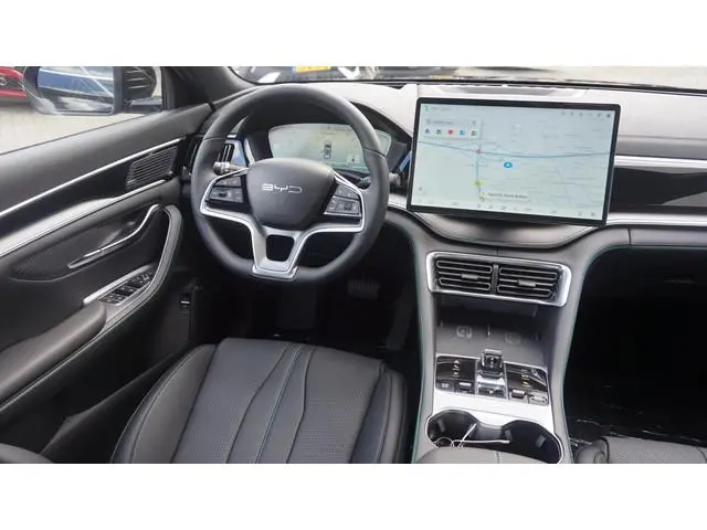 BYD SEAL U