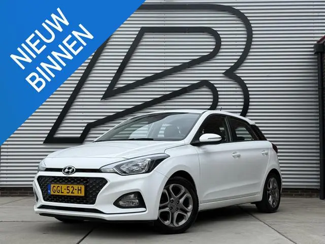 Hyundai i20 1.0 T-GDI Comfort 1e Eigenaar|Navi|Camera|PDC|Airco|Trekhaak|LM Velgen|APK tot 03-2027