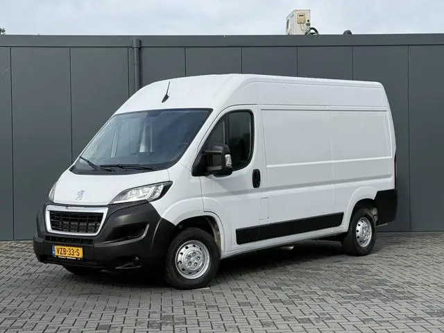 Peugeot Boxer 2.2 BlueHDi 120 PK / L2H2 / 23.081 KM! / 1e EIG. / ECC / CRUISE / DAB+ / CARPLAY / 3-Z...