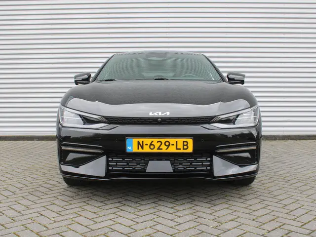 Kia EV6 GT-Line 77.4 kWh | BTW auto | Stuur-/stoelverwarming + ventilatie | Schuifdak | 360 Camera |...