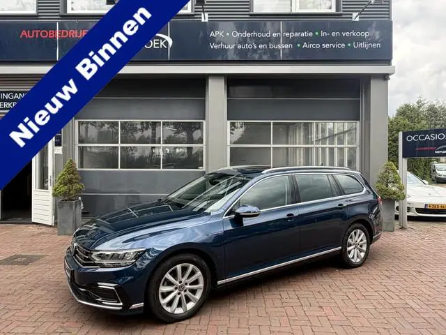 Volkswagen Passat Variant 1.4 TSI PHEV GTE Business | 2021 | Panoramadak | Trekhaak | Head-up Displa...