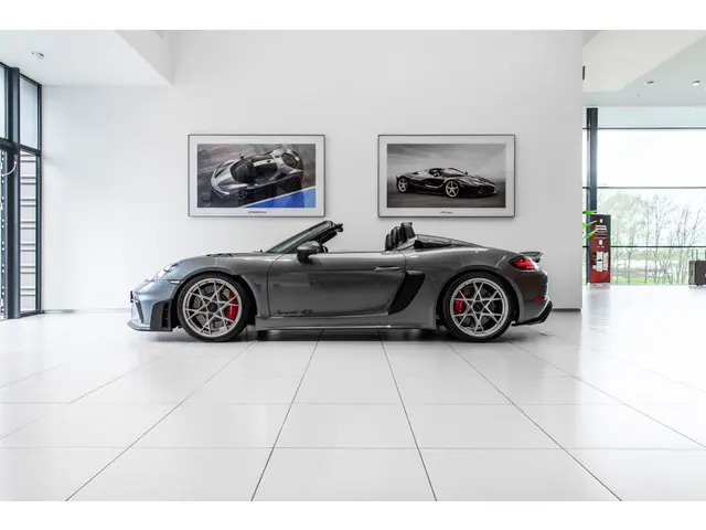 Porsche 718 Spyder RS ~Munsterhuis Sportscars~
