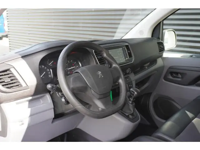Peugeot Expert 2.0 BlueHDI 120PK L2H1 Premium Airco Cruise control Trekhaak 3-zits