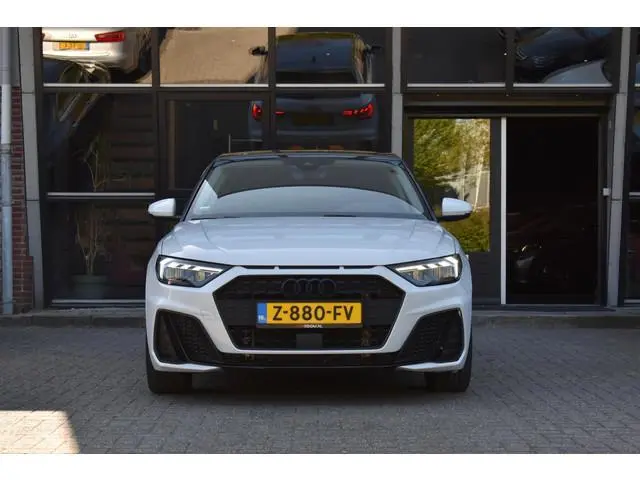 Audi A1 Sportback 35 TFSI S-Line Lane ACC Keyless