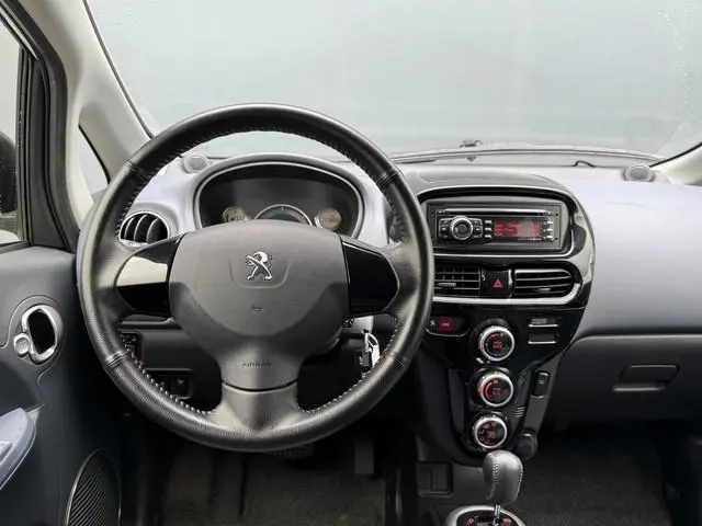 Peugeot iOn