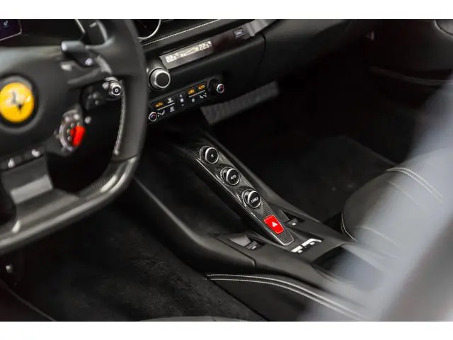 Ferrari 812 GTS