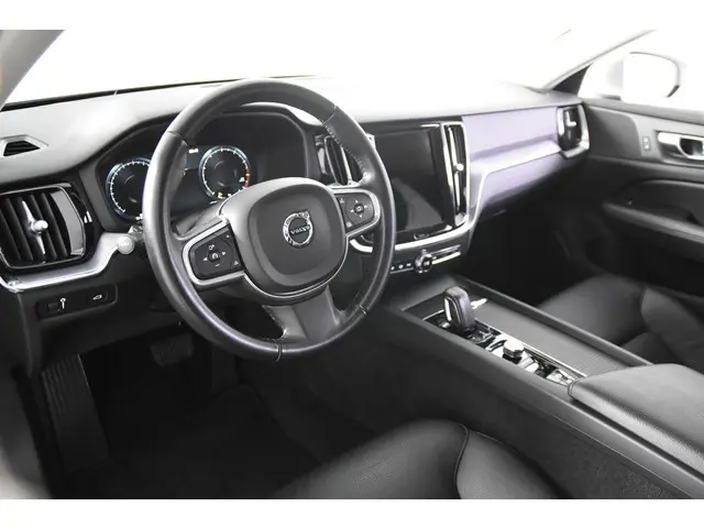 Volvo V60 2.0 B4 Inscription *1ste Eigenaar*Leer*Navigatie*Standkachel*