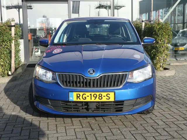ŠKODA Fabia 1.2 TSI Drive AUTOMAAT CRUISE AIRCO 84098 KM