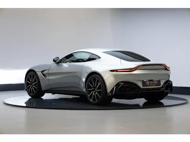 Aston Martin Vantage 4.0 V8 | Gloss Black pack | 20 Inch |