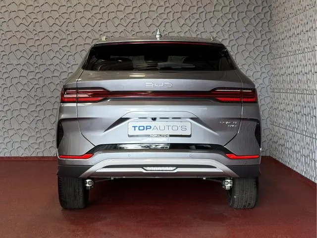 BYD SEAL U