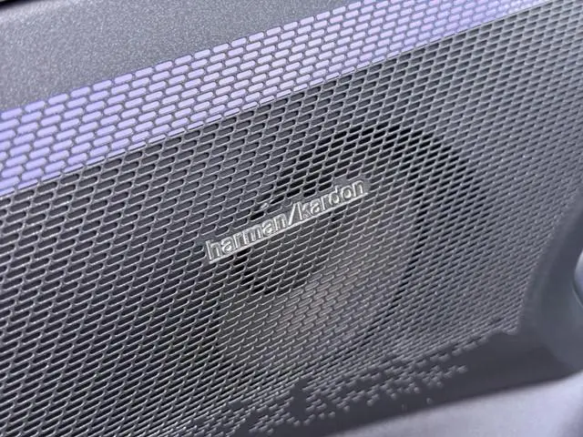 Lynk & Co 08