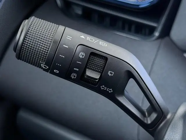 Lynk & Co 08