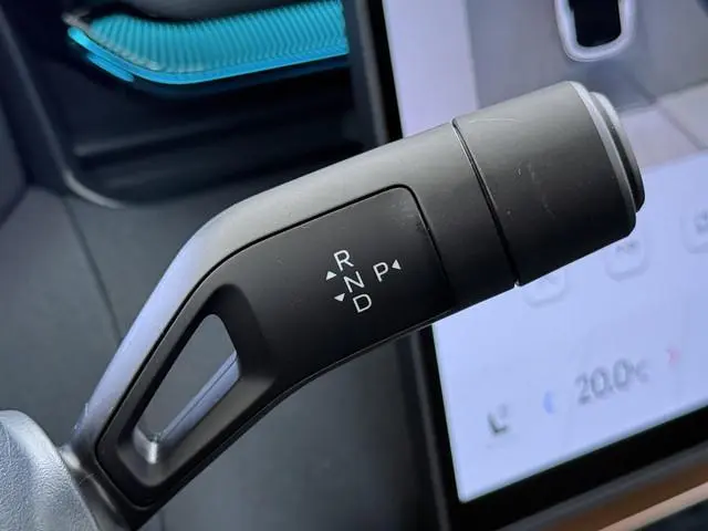 Lynk & Co 08