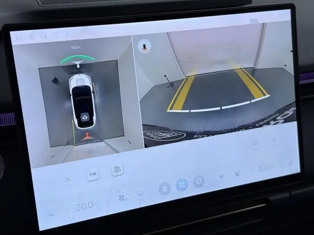 Lynk & Co 08