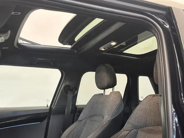MINI Cooper 1.5 Yours 5-DRS DCT-7 Aut. 136pk Panoramadak Sportstoelen Navi Carplay PDC Achter+Camera...
