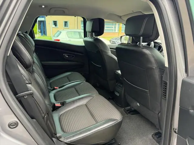 Renault Scénic