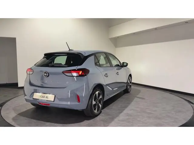 Opel Corsa Electric Edition 50 kWh | Stuurwiel & Voorstoelen Verwarmd | Soh (batterijcheck) Waarde 9...