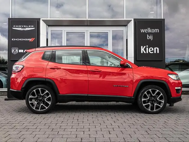 Jeep Compass 1.3T Sport | Automaat | Trekhaak | 19" | Navi |