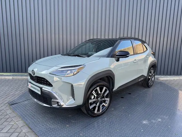 Toyota Yaris Cross 1.5 Hybrid 130 Launch Edition | Innovation Pack | Pano dak | 360 camera | JBL | R...