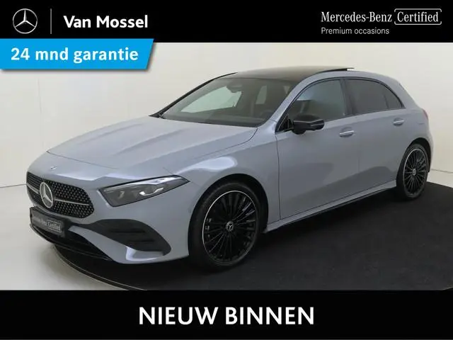 Mercedes-Benz A-klasse 250 e Business Solution AMG Premium Plus Alpine Grey /Panoramadak /Burmester...