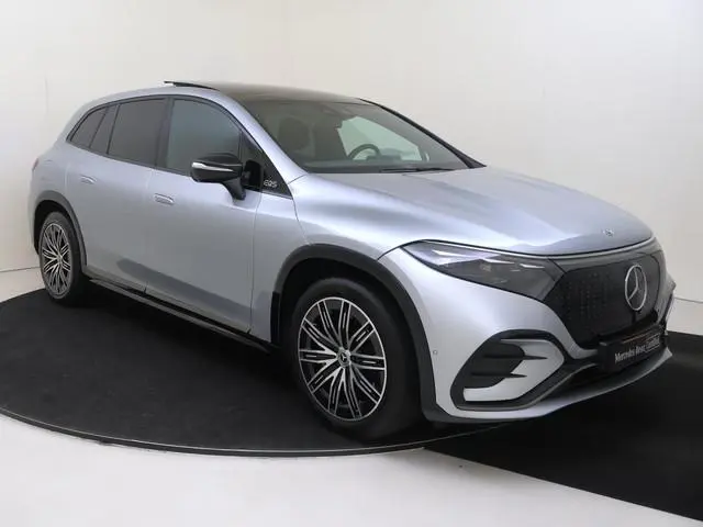 Mercedes-Benz EQS