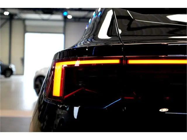 Polestar 4